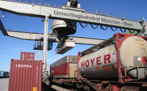 Umschlagbahnhof München-Riem 290