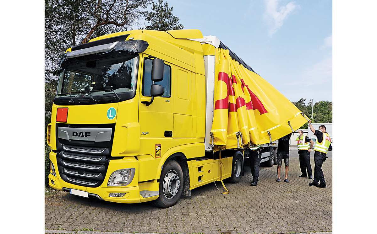 Lkw Kontrolle Polizei Warntafel 1200