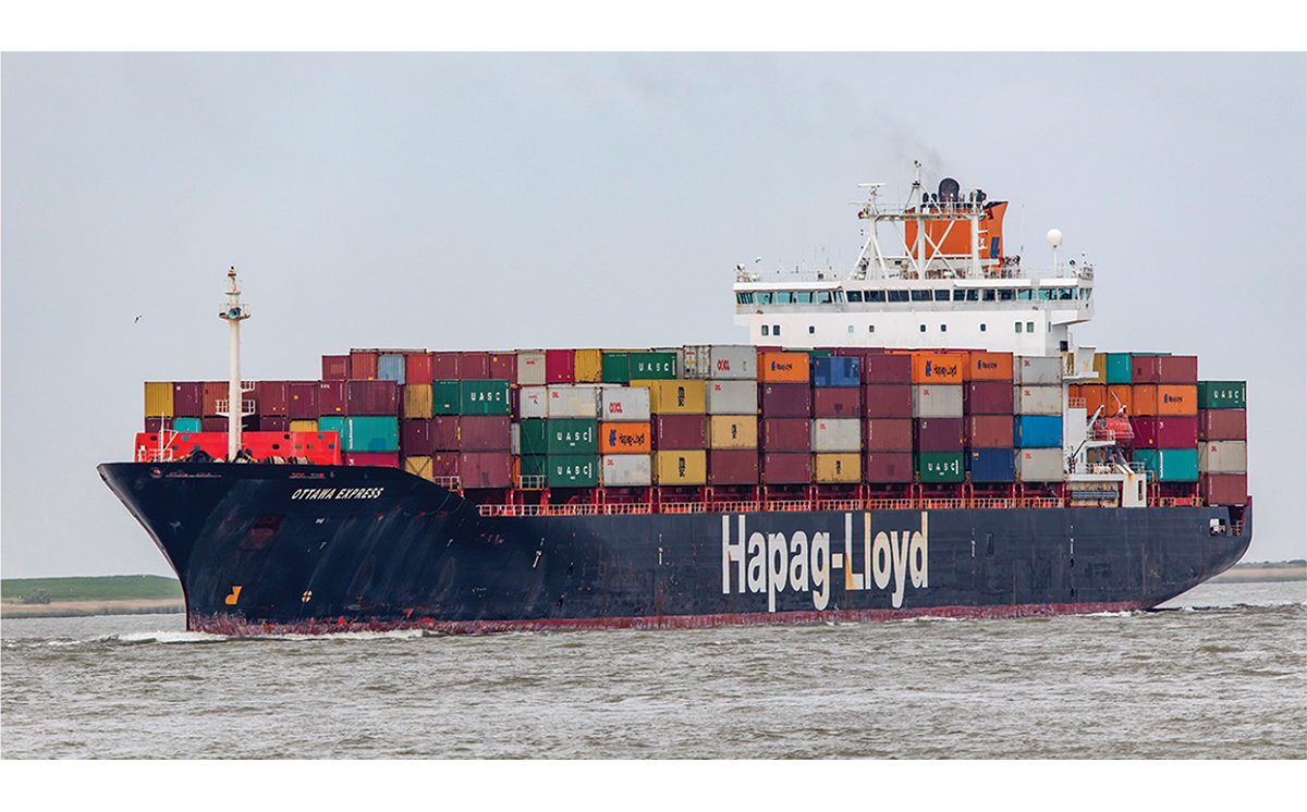 Containerschiff Hapag Lloyd 1200