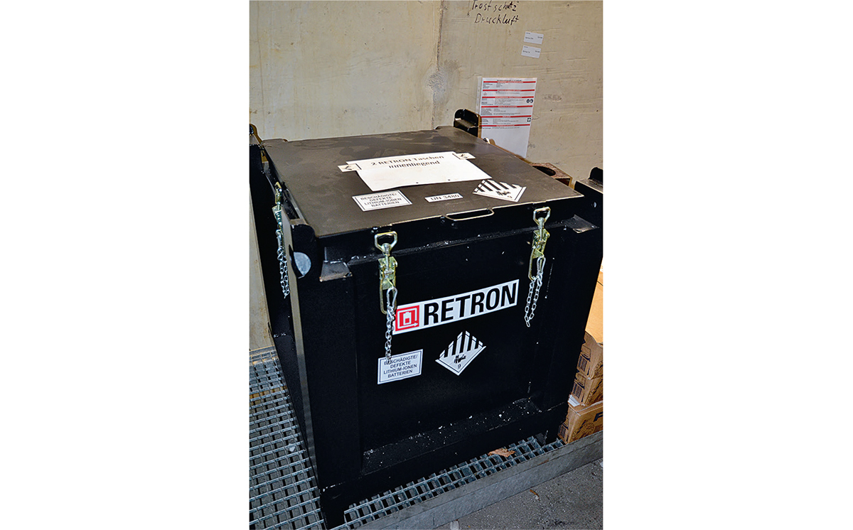 Kiste Retron Lithiumbatterien Klasse 9a 1200