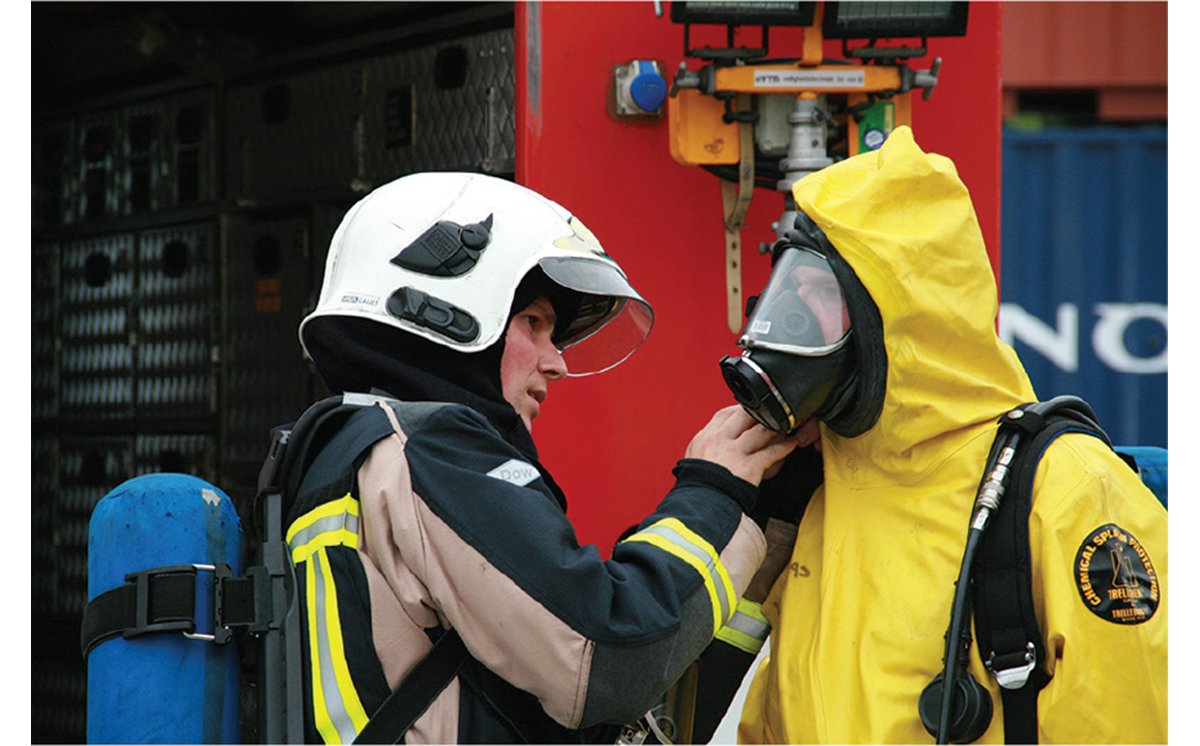 Schutzanzug Feuerwehr TUIS 1200