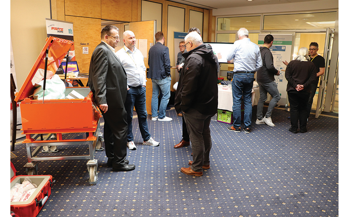 Foyer Fachkonferenz Lithiumbatterien 1200