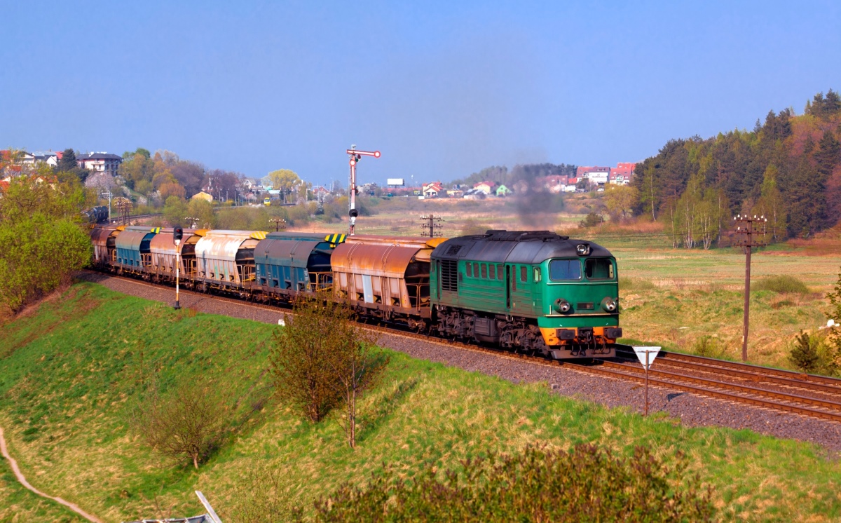 Eisenbahn Polen Zug 1200