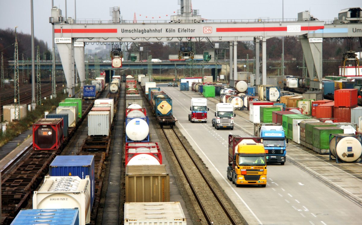 Terminal Köln Container 1200