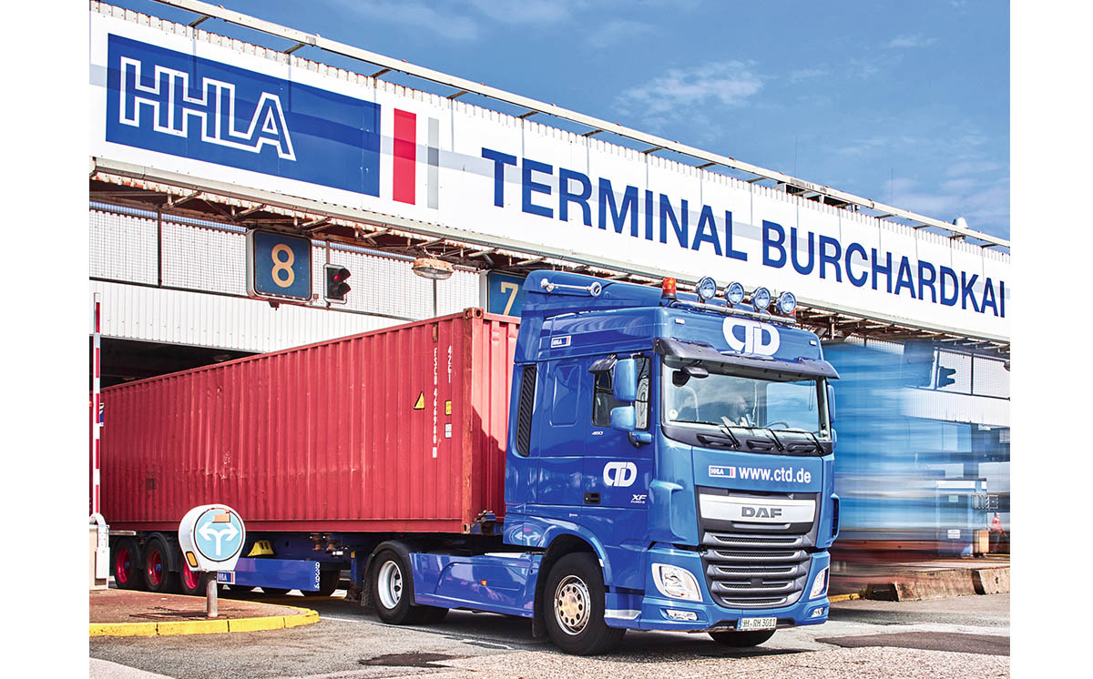LKW Container Hamburg 1200