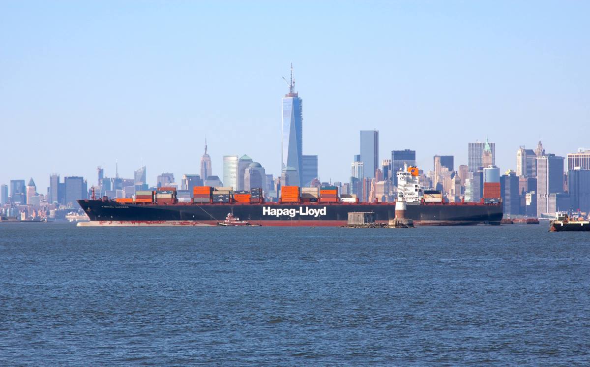 Containerschiff New York USA 1200