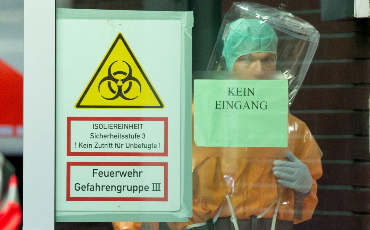 Ebola Schutzanzug 1200