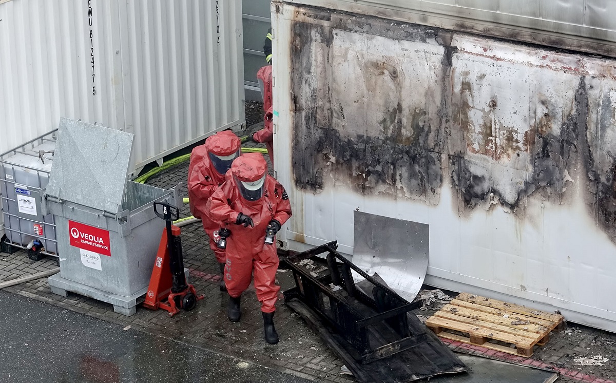 Brand Schutzanzug Feuerwehr Lithiumbatterien Container 1200