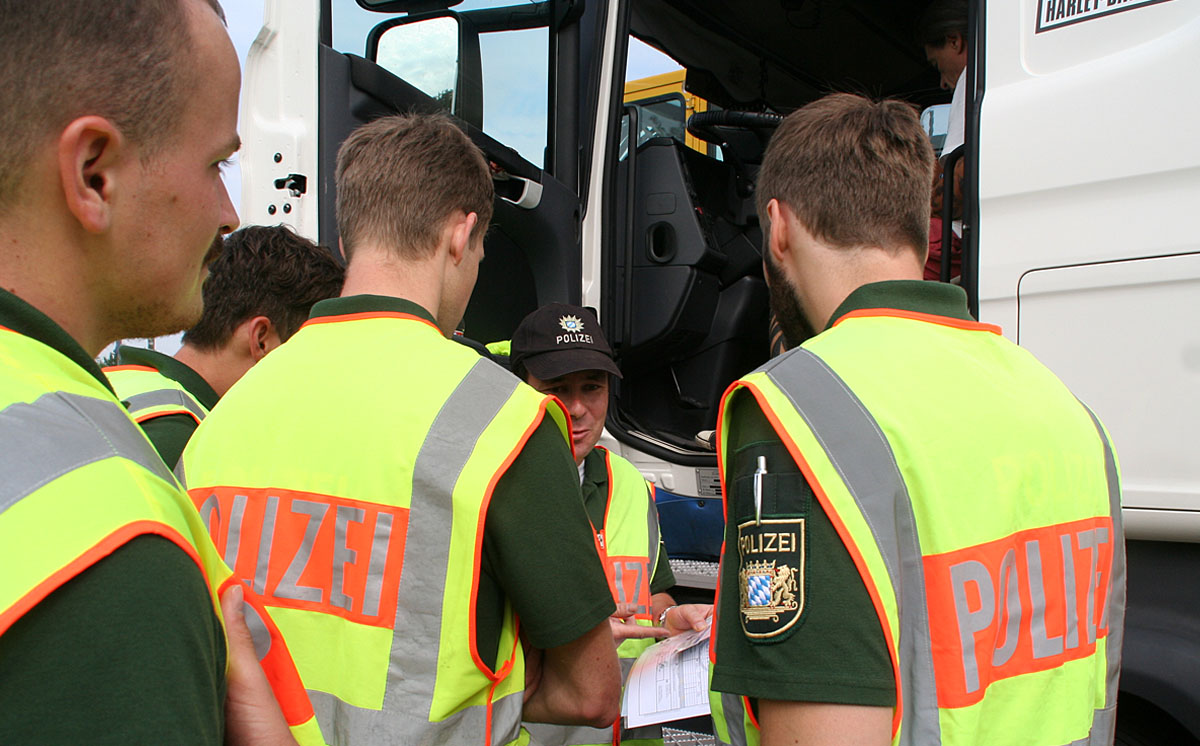 Lkw-Kontrolle Polizei