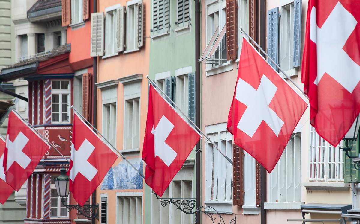 Schweiz Flaggen 1200