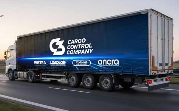 C3 Curtain Trailer