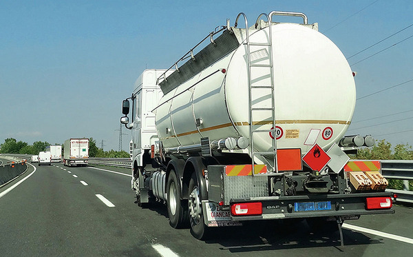 Tankwagen Silotransport 1200